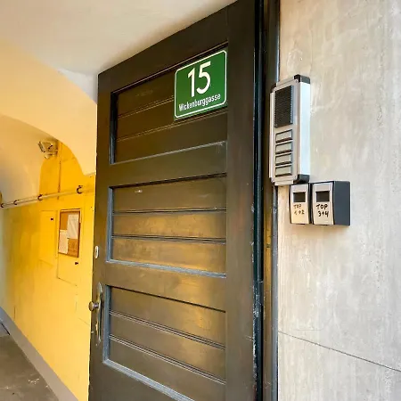 Artapart - 2 Self Check-in